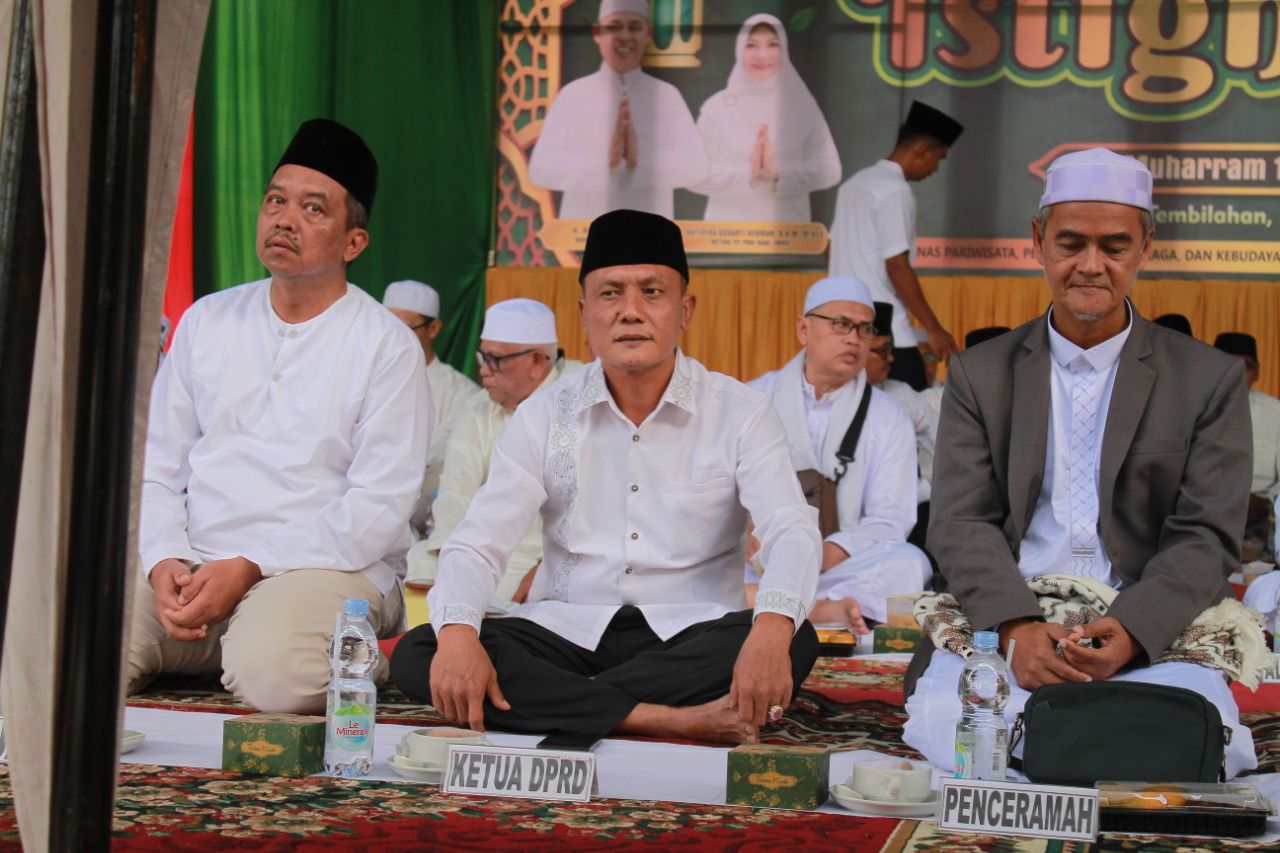Wakil Ketua II DPRD Inhil Asmadi, SH Hadiri Dzikir dan Istighotsah Gema Muharram 1448 H/2026 M
