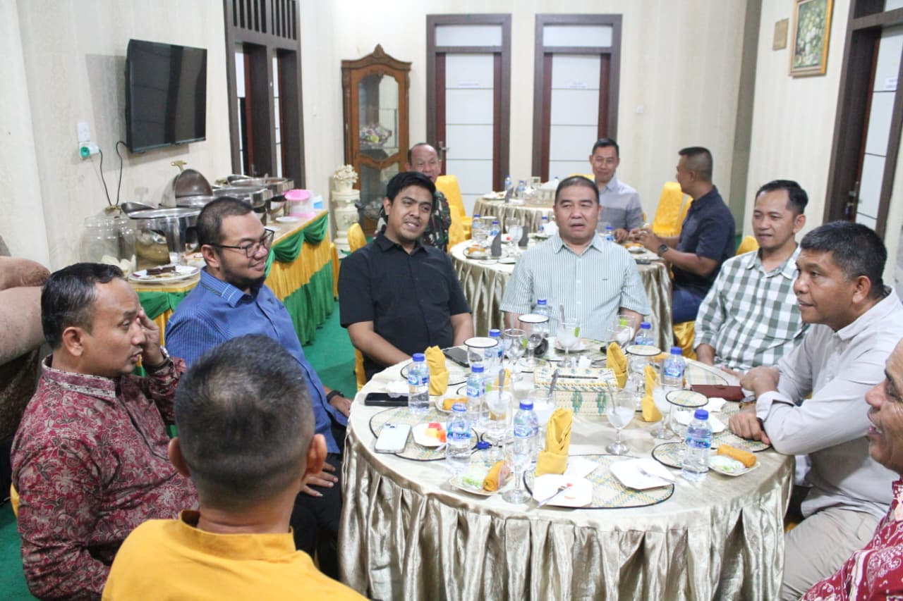 Ketua DPRD Inhil Iwan Taruna Hadiri Silaturahmi Danrem 031/Wira Bima Bersama Forkopimda