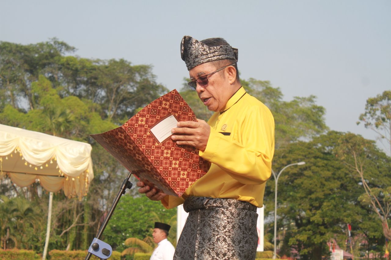 Anggota Komisi II DPRD Inhil Bacakan Visi Misi Riau 2025–2029