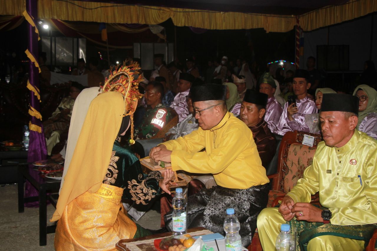 Anggota Komisi II DPRD Inhil H. M. Yusuf Said Hadiri Malam Pembukaan MTQ ke-41 Kecamatan Enok