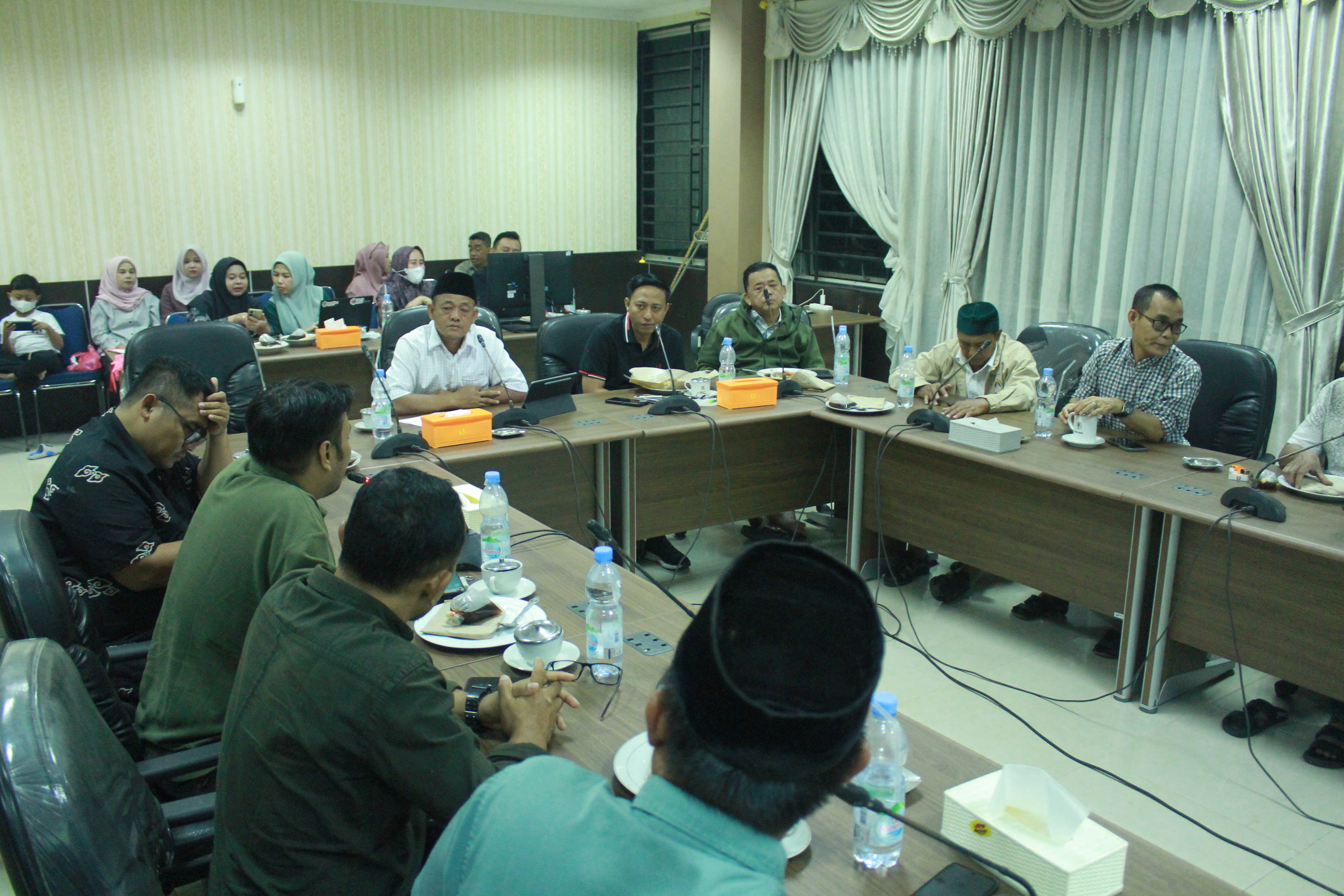 DPRD Inhil Gelar Rapat Kerja Pansus II Bahas Ranperda Fasilitasi Pembangunan Kebun Masyarakat Sekitar